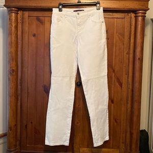 New Gloria Vanderbilt White Highwaisted Mom Jeans